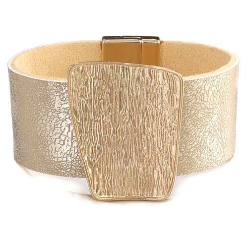 Wide Statement Bracelet gold