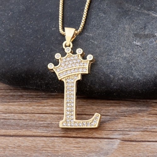 Luxury Alphabet Necklace "L"